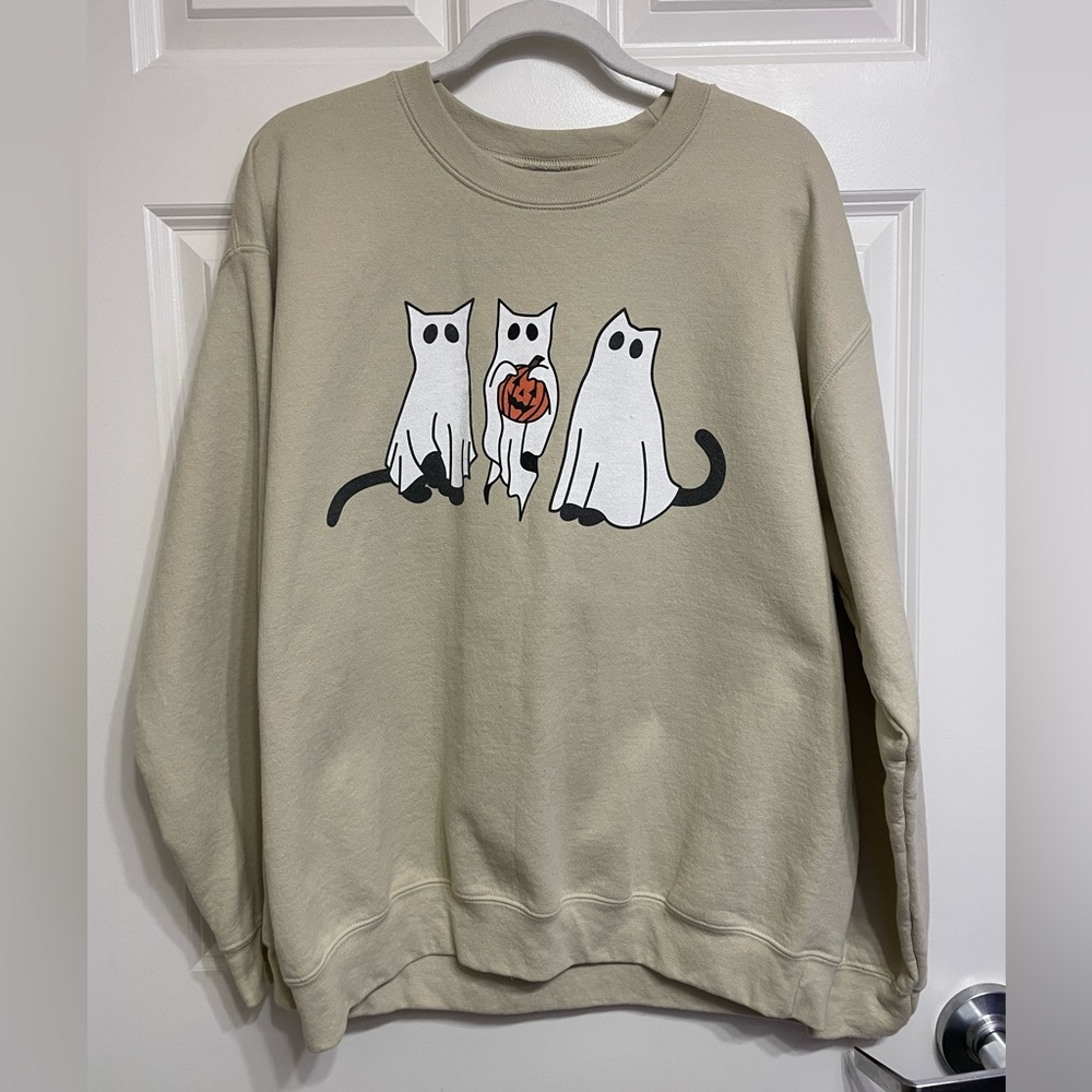 halloween crewneck with ghost cats